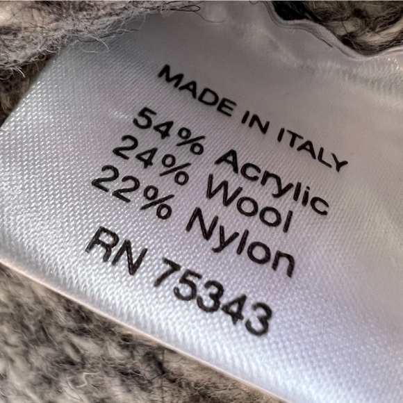 Maryline Italy Wool Blend Buttoned Front Aztec Patterned Cowl Neck Tunic Sweater - Picture 12 of 12